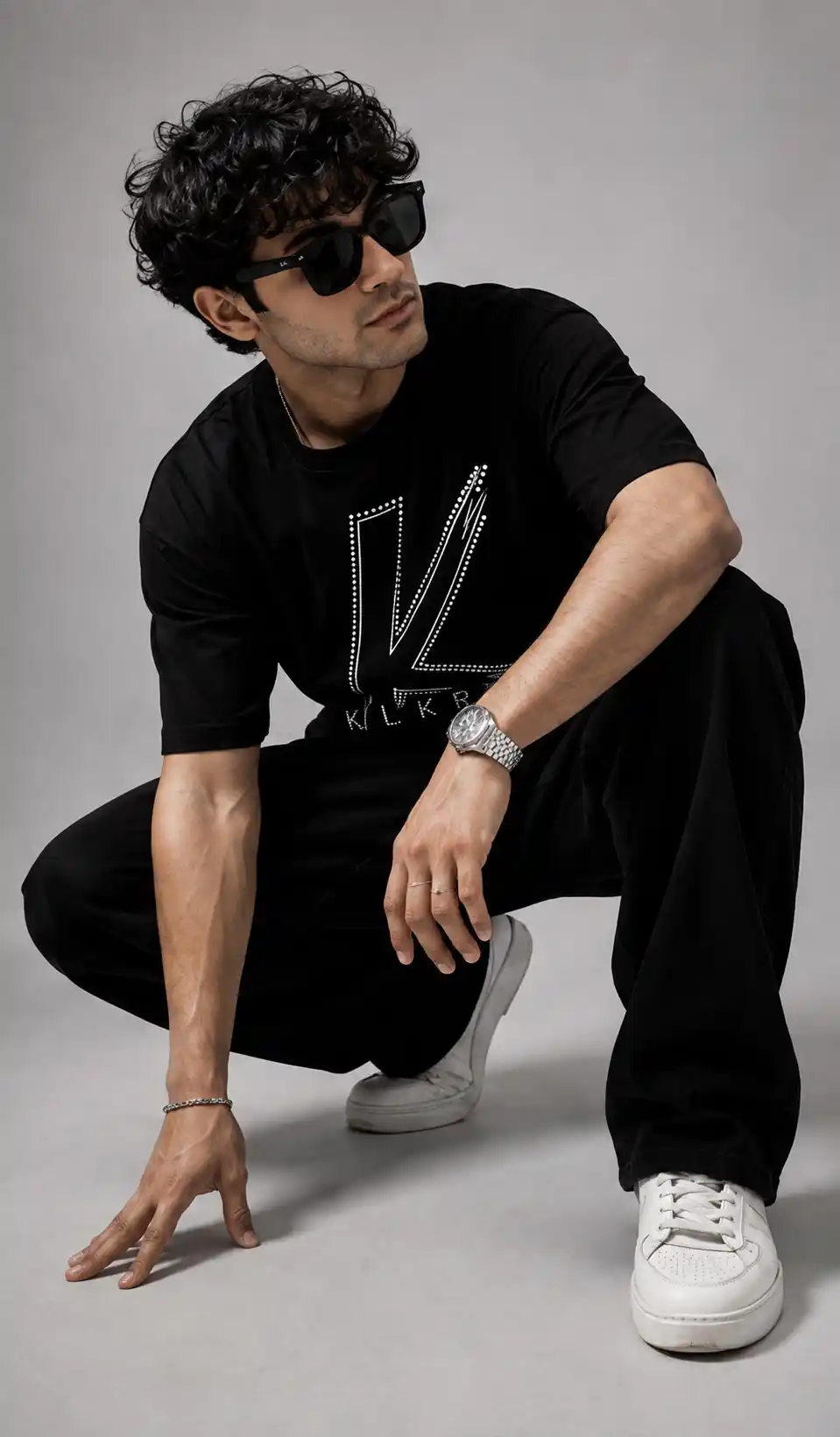 Black Kinetic Tee | KLKR - Image 6